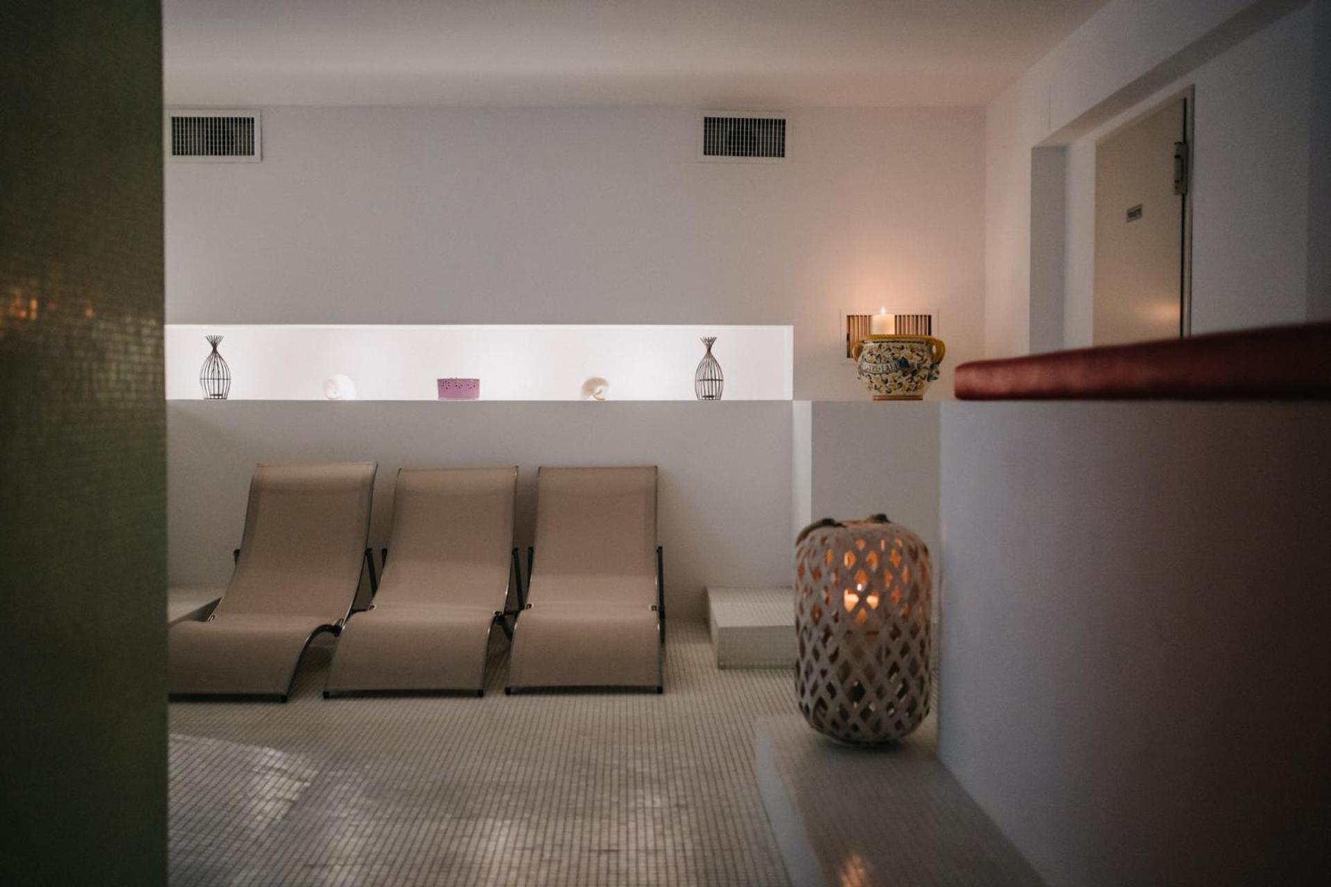 Hotel Lalla Beauty & Relax チェゼナーティコ エクステリア 写真