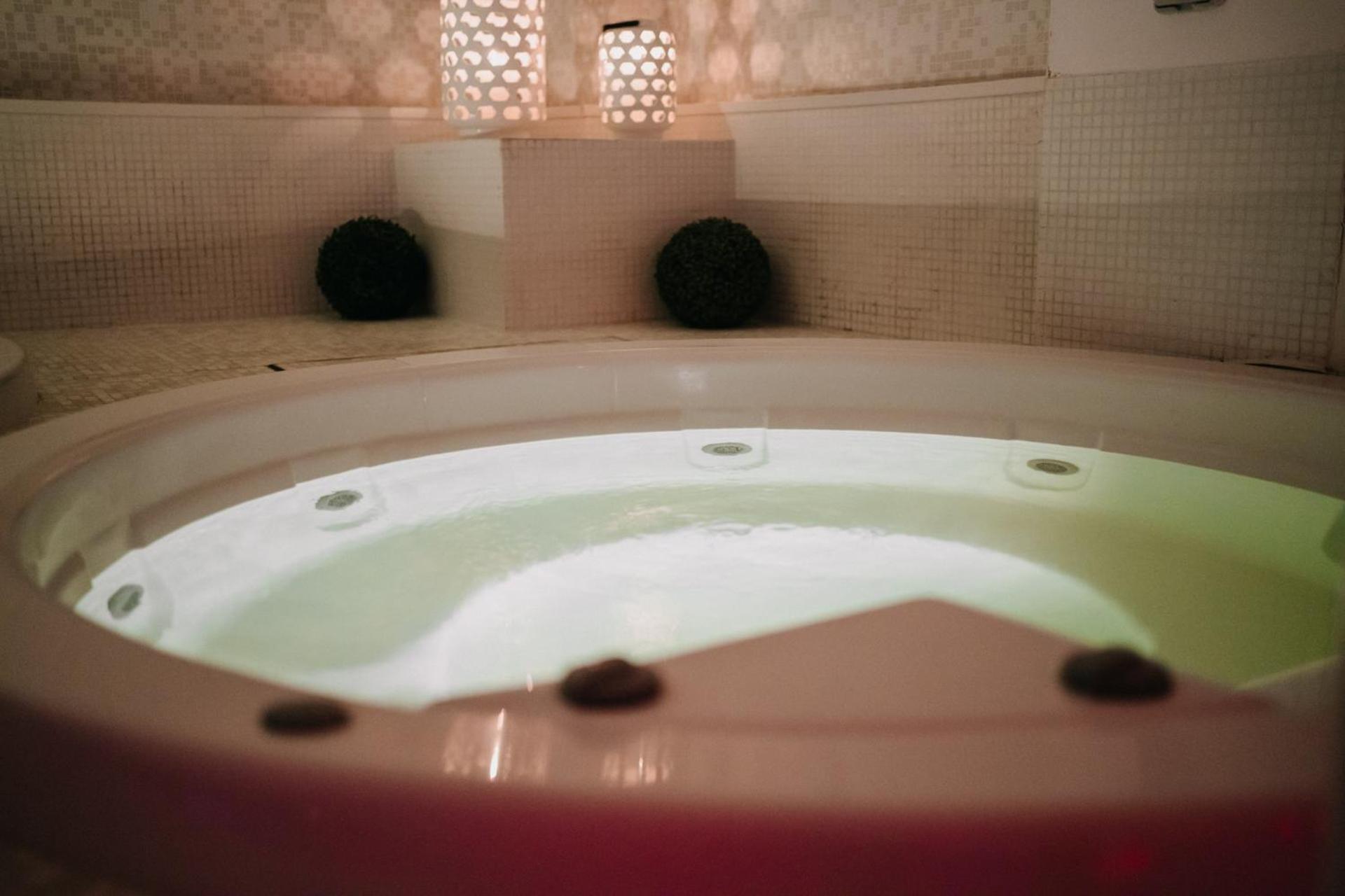Hotel Lalla Beauty & Relax チェゼナーティコ エクステリア 写真